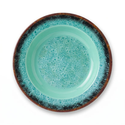 Deep Round Plate with Textured Contrast Rim