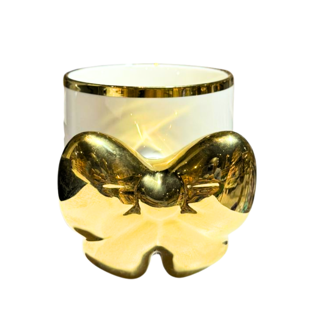 Elegant Ceramic Mug with Gold Heart Handle