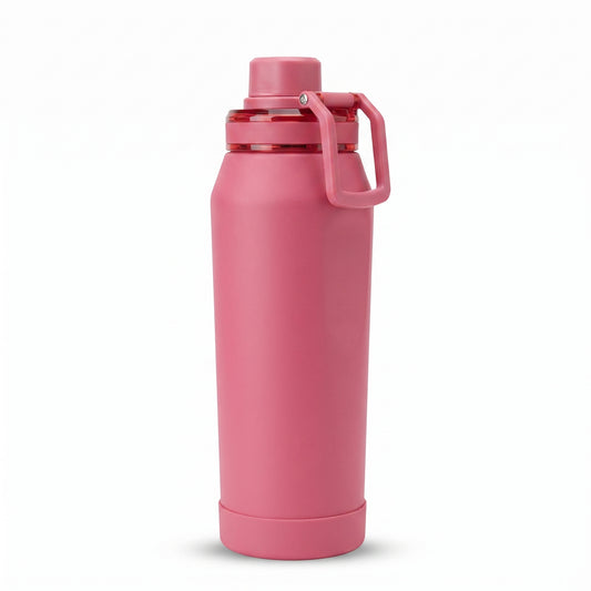 Insulated Water Bottle – Matte Finish with Carry Loop 750 ml